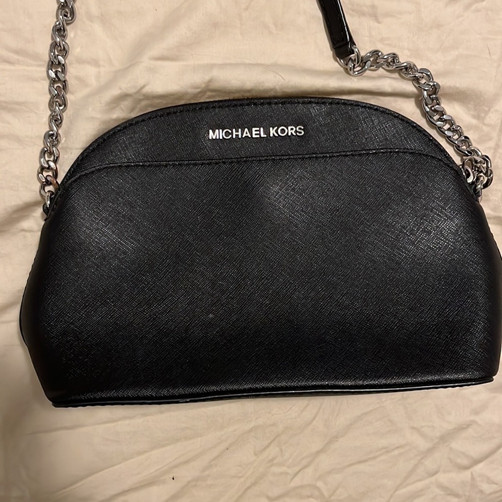Black Michael Kors Crossbody Excellent Condition Silver Hardware